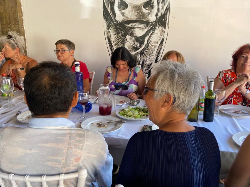 La comida de bienvenida septiembre 2024 de Club Crisol